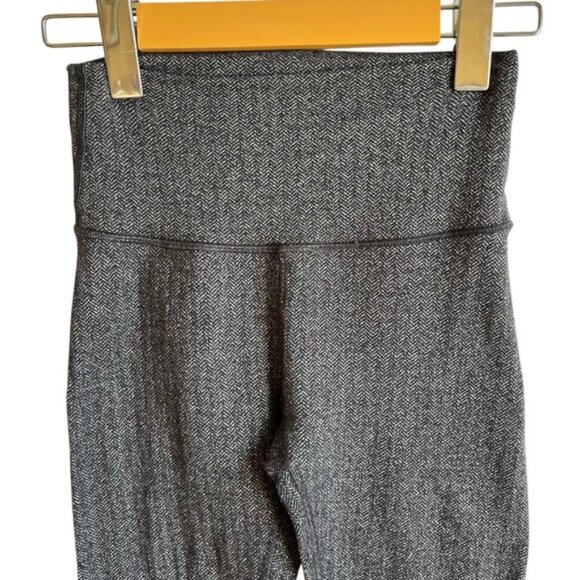 Lululemon Wunder Under Hi-Rise Tight Size 4 *28" Herringbone Grey - Picture 3 of 12
